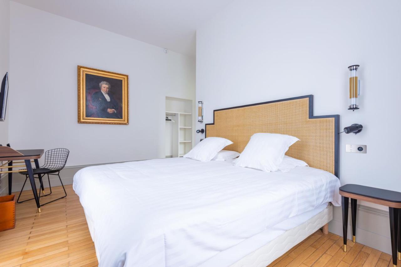 Hotel Mille Pas Voiron Dış mekan fotoğraf